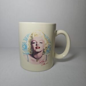 Marilyn Monroe I Just Want To Be Wonderful! Quote Coffee Mug